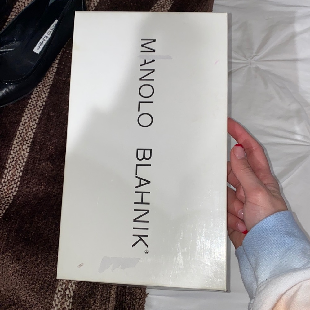 manolo blahnik black flats